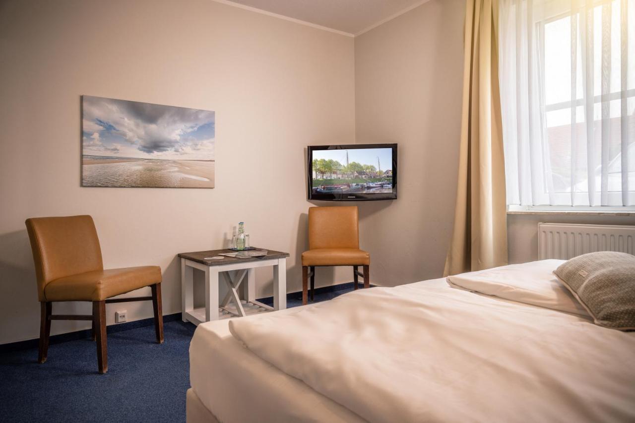 Hotel Duenenlaeufer Carolinensiel Bagian luar foto